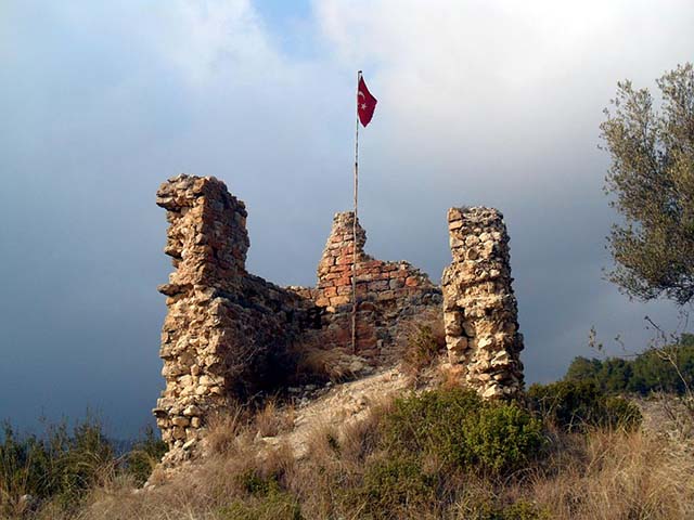Cemilli Castle