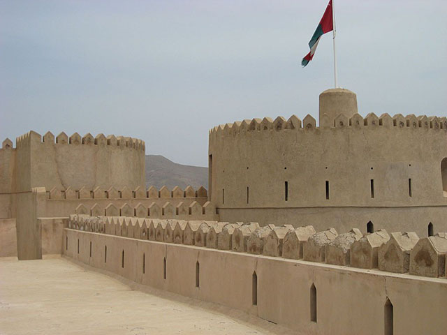 قلعة الرستاق