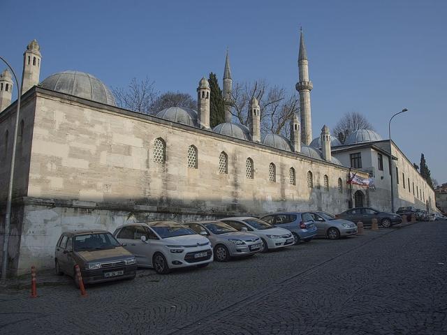 مسجد الوالدة العتيق