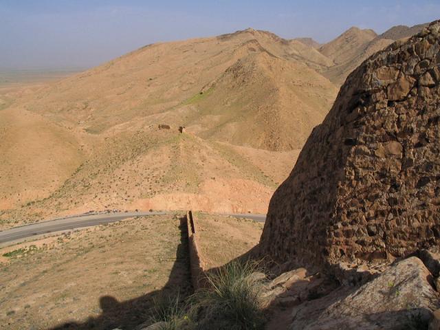 Bir Umm Ali wall