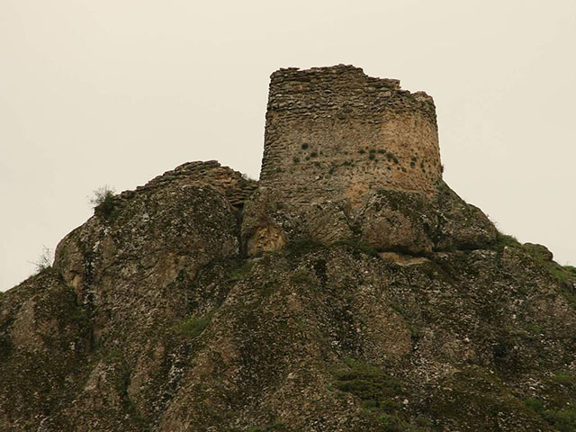 Birtvisi Fortress