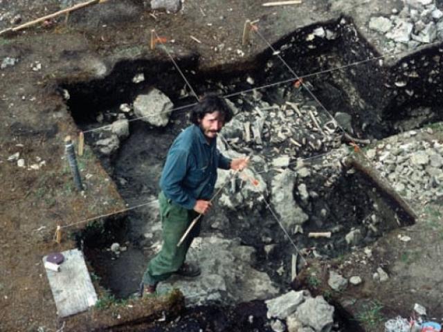 كهوف بلوفيش