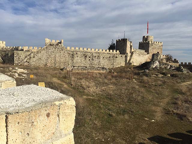 قلعة بويابات