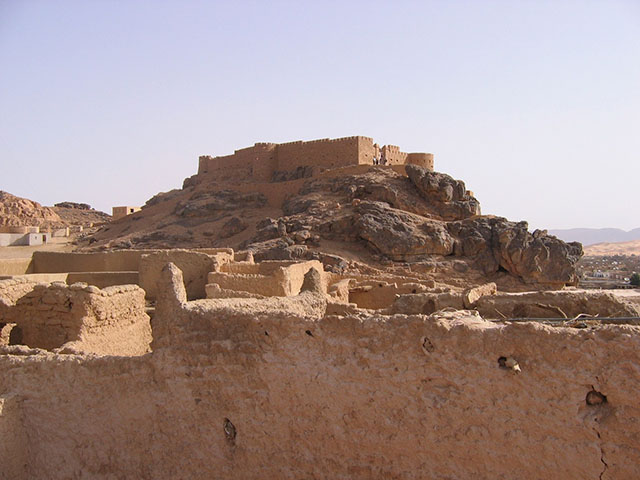 قلعة غات