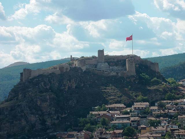 قلعة قسطموني