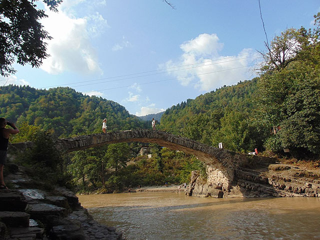 Makhuntseti Bridge