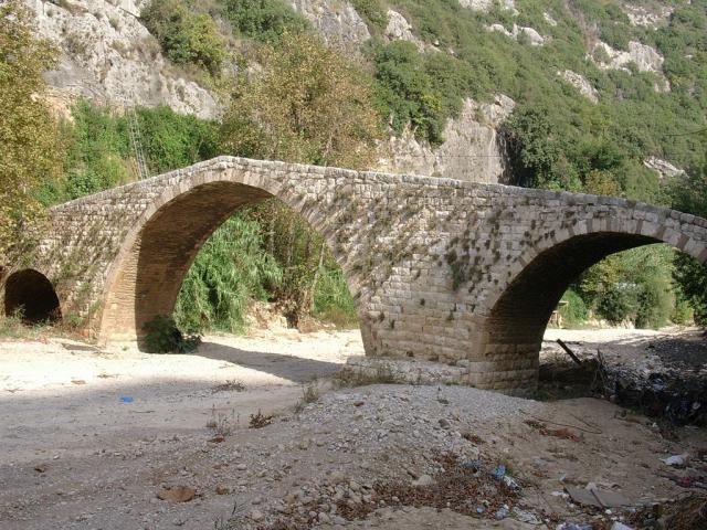 Nahr al-Kalb Bridge