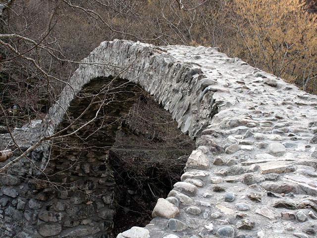 Rkoni Bridge