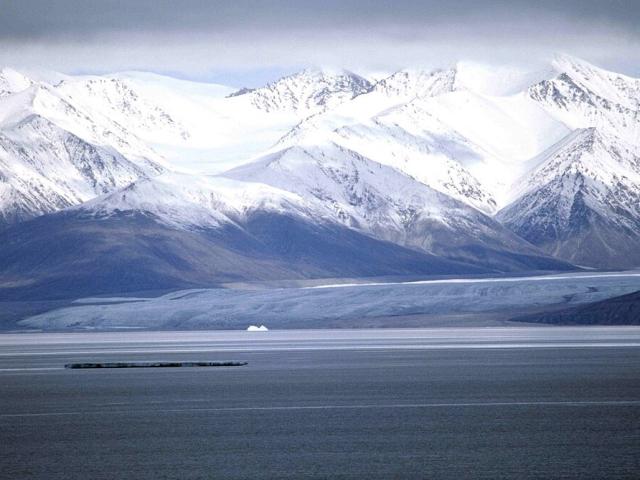 المواقع الأثرية في حديقة سيرميليك الوطنية ومنطقة تالوروتيوب إيمانغا