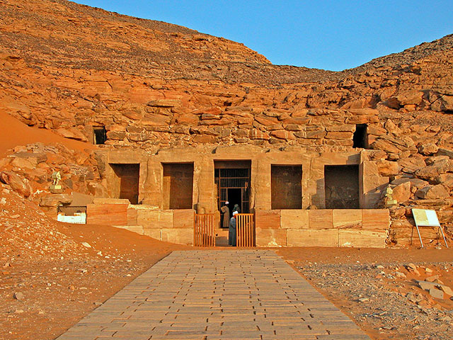 Temple of Derr