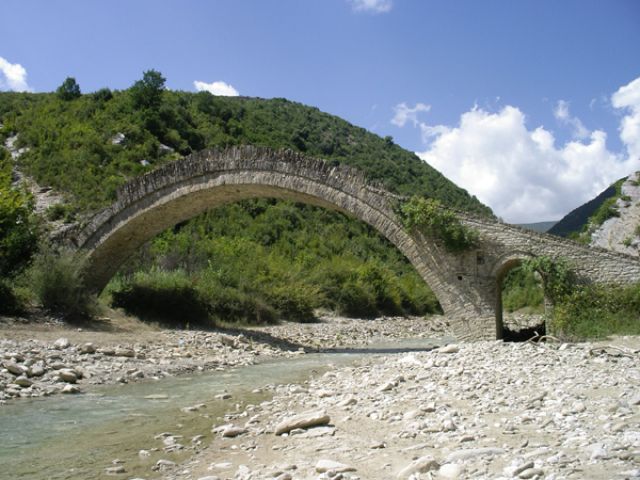 Vokopolë Bridge