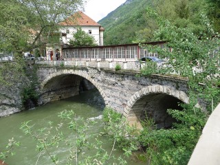 Digital Point Clouds Support Risk Assessment for Historic Stone Bridges