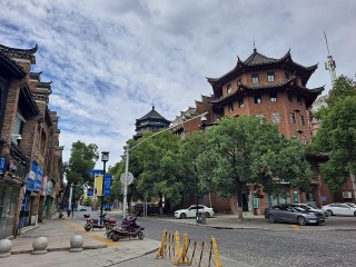 Dou Fu Nong, a historic street area in Jingdezhen, China, preserving elements of the city’s traditional urban architecture.